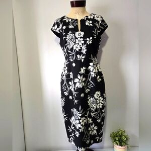 ANTHEA CRAWFORD Floral Black and White Short Capped Sleeve Midi Dress. Size 12